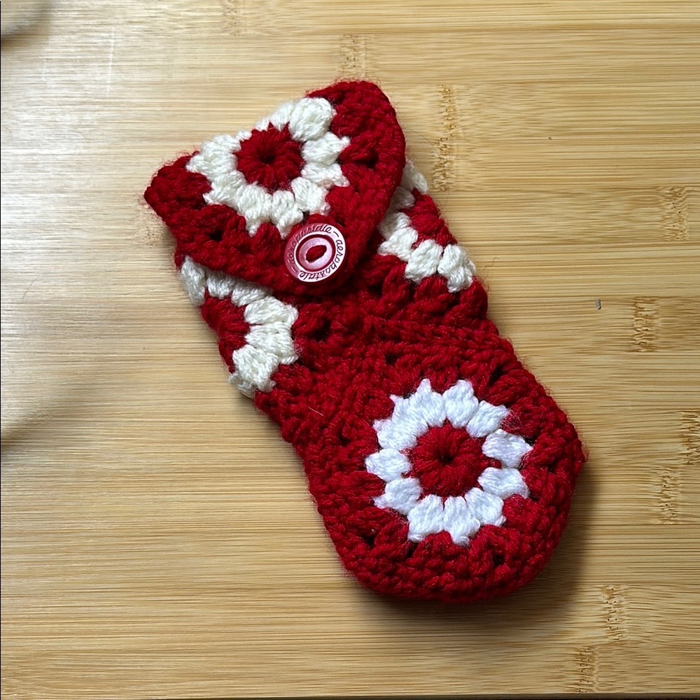Handmade Flower Red and White Crochet Pouch